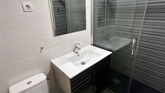 Rooms in Madrid Moncloa-Aravaca - photo 8