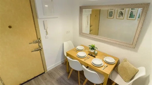 Rooms in Madrid Retiro - photo 5