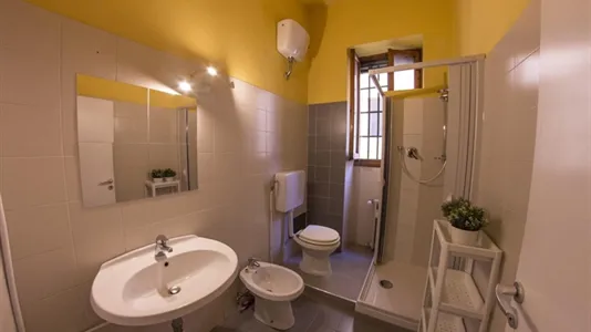 Rooms in Florence - photo 8