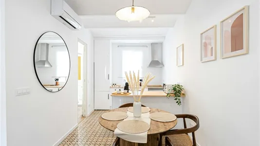 Apartments in Barcelona Ciutat Vella - photo 9