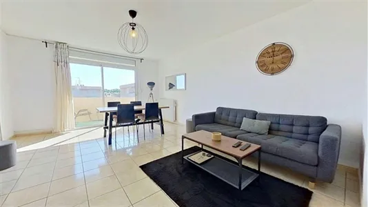 Rooms in Nîmes - photo 3