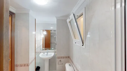 Rooms in Jerez de la Frontera - photo 4