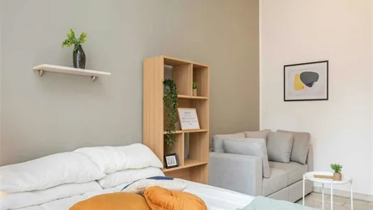 Rooms in Milano Zona 5 - Vigentino, Chiaravalle, Gratosoglio - photo 5