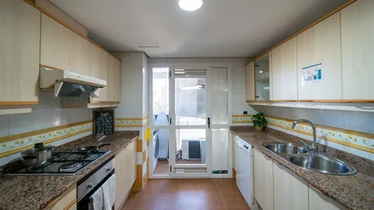 Rooms in Alboraya - photo 4