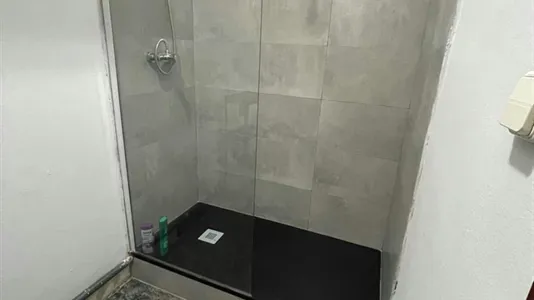 Rooms in Barcelona Eixample - photo 7