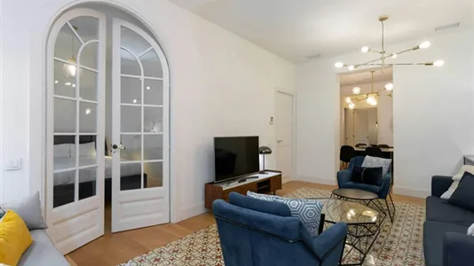 Apartments in Barcelona Ciutat Vella - photo 6