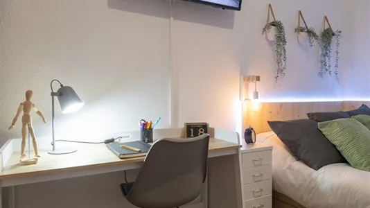 Rooms in Madrid Chamartín - photo 7