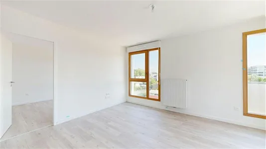 Apartments in Nantes - photo 2