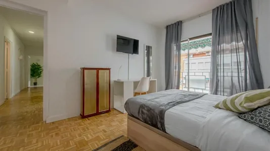 Rooms in Madrid Chamartín - photo 2