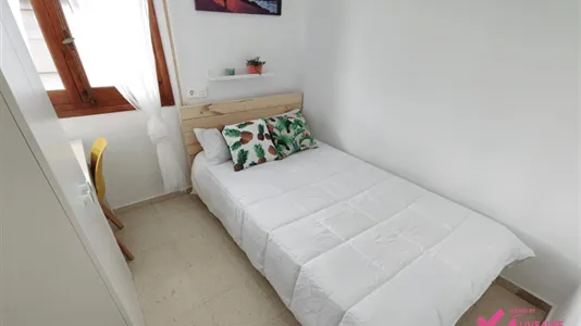 Rooms in Granada - photo 4