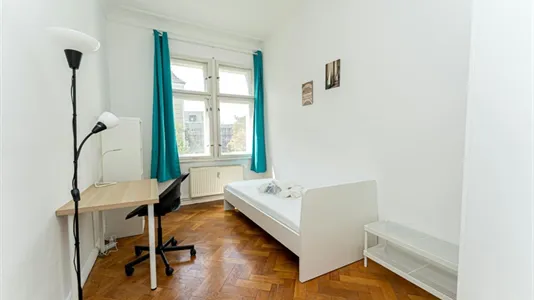 Rooms in Berlin Friedrichshain-Kreuzberg - photo 1