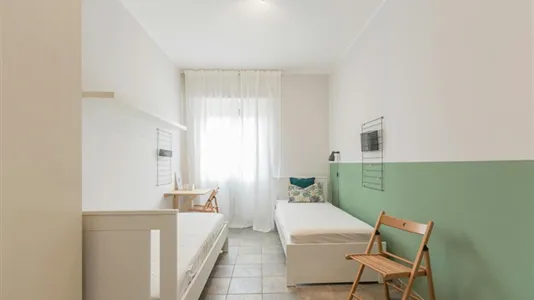 Apartments in Milano Zona 8 - Fiera, Gallaratese, Quarto Oggiaro - photo 7