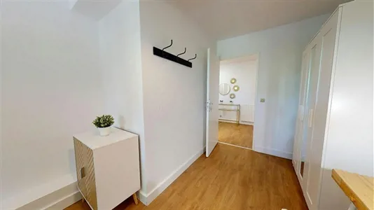 Rooms in Lyon - photo 2