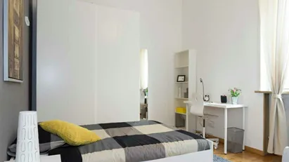 Room for rent in Milano Zona 1 - Centro storico, Milan