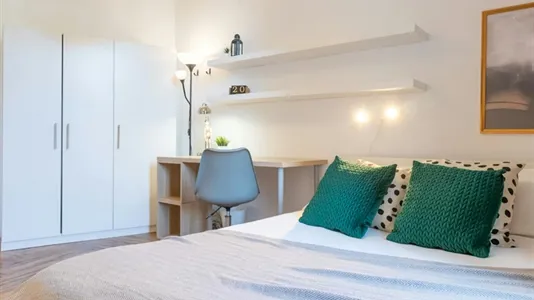 Rooms in Madrid Hortaleza - photo 3