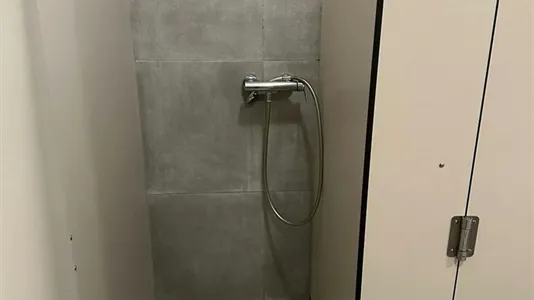 Rooms in Besnica - photo 7