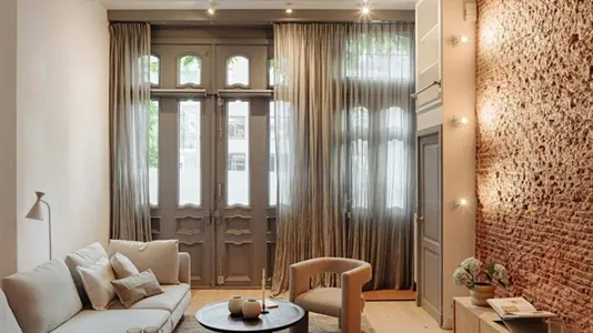 Apartments in Amsterdam Centrum - photo 4