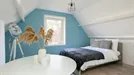 Room for rent, Rotterdam, &lt;span class=&quot;blurred street&quot; onclick=&quot;ProcessAdRequest(8955764)&quot;&gt;&lt;span class=&quot;hint&quot;&gt;See streetname&lt;/span&gt;[xxxxxxxxxxxxx]&lt;/span&gt;