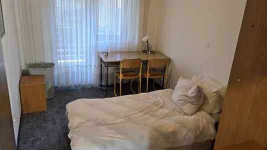 Rooms in Besnica - photo 8