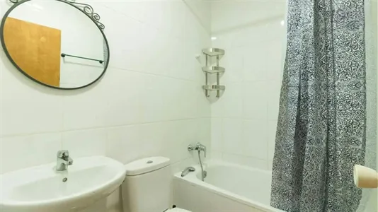 Rooms in Barcelona Sant Martí - photo 10