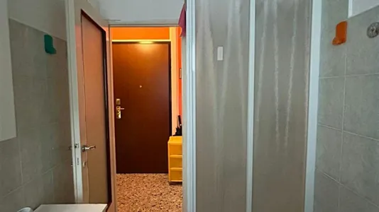 Rooms in Varese - photo 7