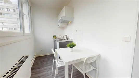 Apartments in Lyon - photo 4