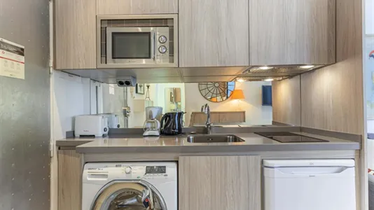 Apartments in Madrid Retiro - photo 7