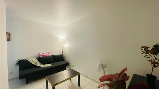 Apartments in Saint-Denis - photo 4