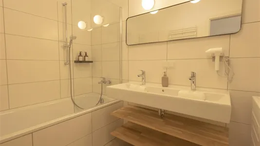 Apartments in Vienna Favoriten - photo 9