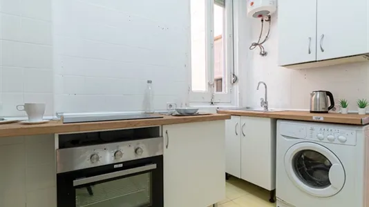 Rooms in Madrid Chamberí - photo 9