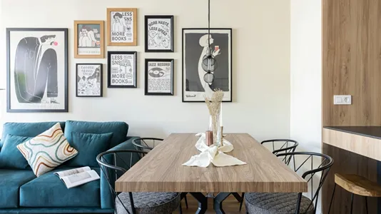 Rooms in Barcelona Eixample - photo 10