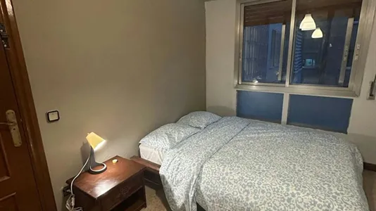 Rooms in Zaragoza - photo 3
