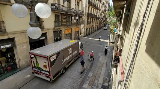 Apartments in Barcelona Ciutat Vella - photo 9