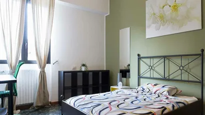 Room for rent in Milano Zona 9 - Porta Garibaldi, Niguarda, Milan