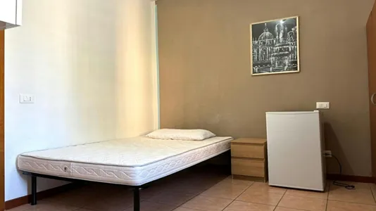 Rooms in Roma Municipio XI – Arvalia/Portuense - photo 4