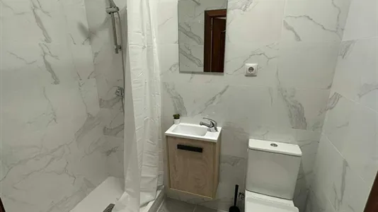 Rooms in Madrid Tetuán - photo 8