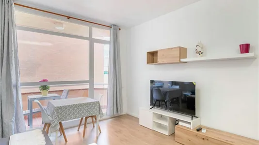 Apartments in Barcelona Sants-Montjuïc - photo 2