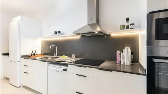 Apartments in Barcelona Gràcia - photo 7