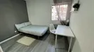 Room for rent, Madrid Vicálvaro, Madrid, &lt;span class=&quot;blurred street&quot; onclick=&quot;ProcessAdRequest(11950215)&quot;&gt;&lt;span class=&quot;hint&quot;&gt;See streetname&lt;/span&gt;[xxxxxxxxxxxxx]&lt;/span&gt;