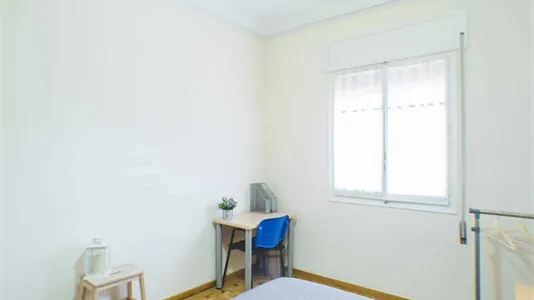 Rooms in Madrid Retiro - photo 4