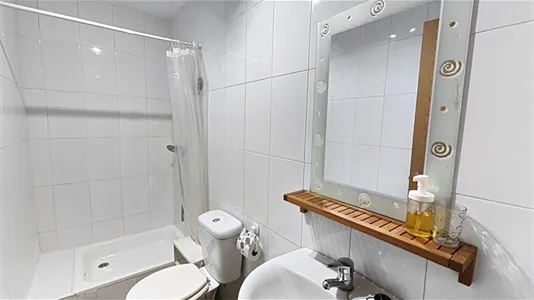 Rooms in Madrid Chamberí - photo 6