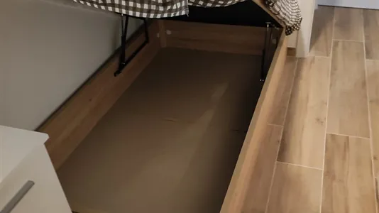 Rooms in la Fontsanta - photo 7