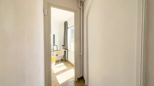 Rooms in Barcelona Ciutat Vella - photo 6