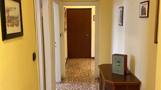 Rooms in Milano Zona 8 - Fiera, Gallaratese, Quarto Oggiaro - photo 5