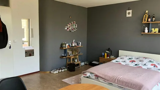 Rooms in Zaanstad - photo 2