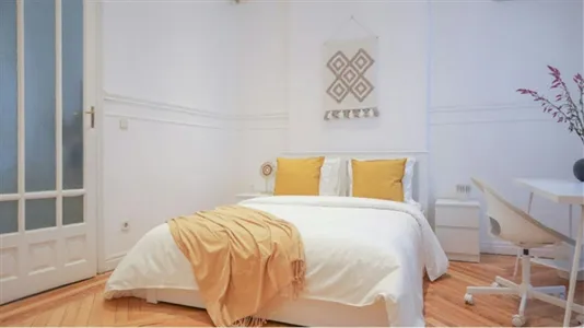 Rooms in Madrid Salamanca - photo 4