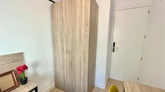 Rooms in Madrid Latina - photo 9