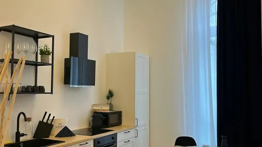 Apartments in Milano Zona 5 - Vigentino, Chiaravalle, Gratosoglio - photo 3