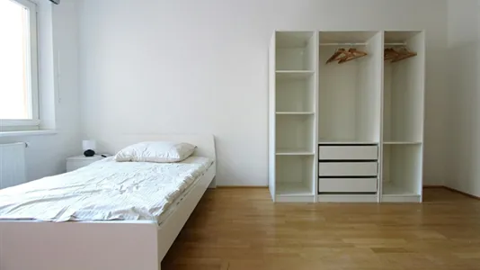 Apartments in Vienna Favoriten - photo 4