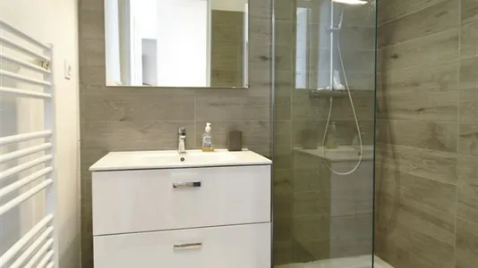 Apartments in Lyon - photo 8